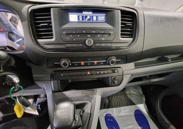 Toyota ProAce cena 132900 przebieg: 100000, rok produkcji 2021 z Poznań małe 121